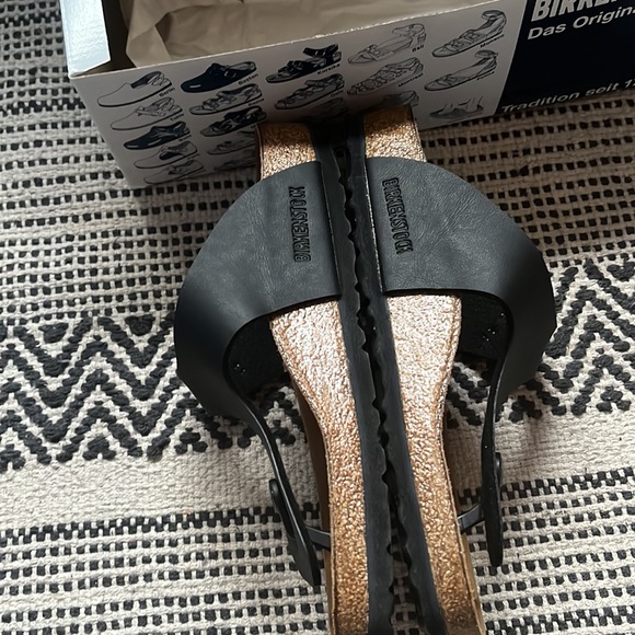 NWB Unisex Birkenstock Ramses Birko-Flor Black Sandal- 8(W) & 6 (M)